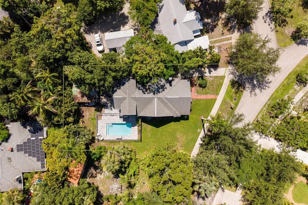 1473 BARCELONA AVENUE Fort Myers, FL 33901