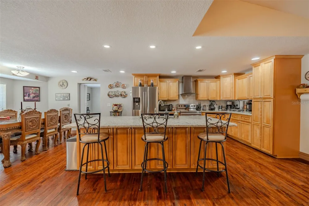 18853 TRACER DRIVE Lutz, FL 33549