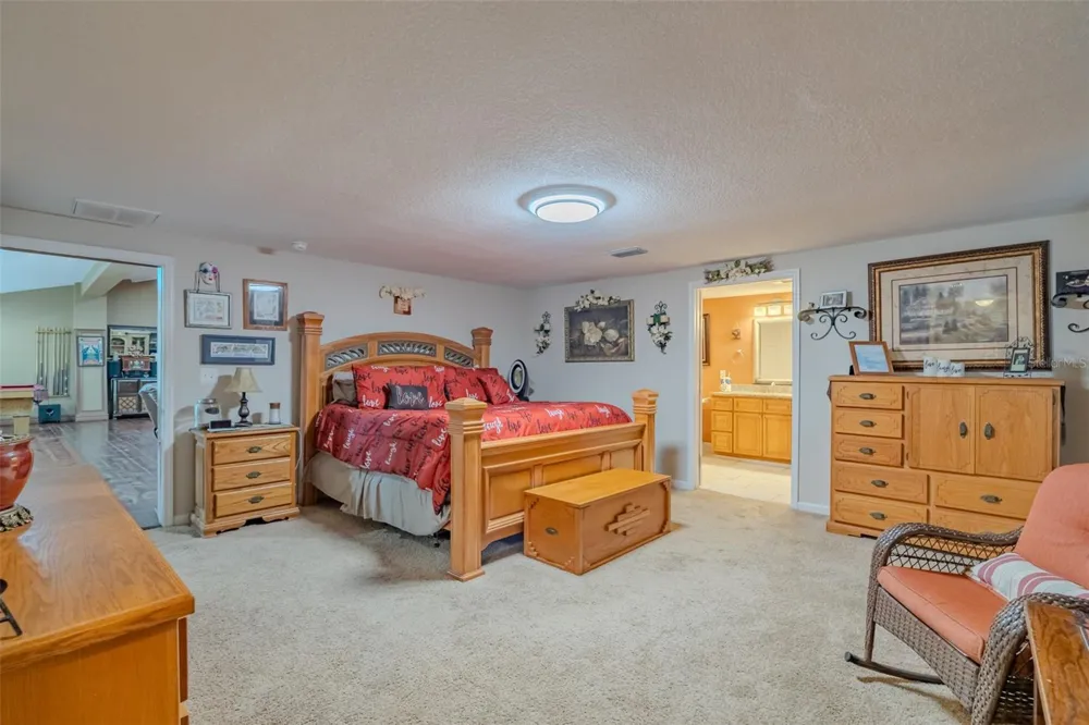 18853 TRACER DRIVE Lutz, FL 33549