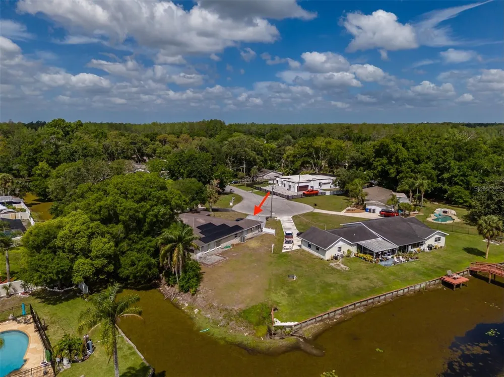 18853 TRACER DRIVE Lutz, FL 33549