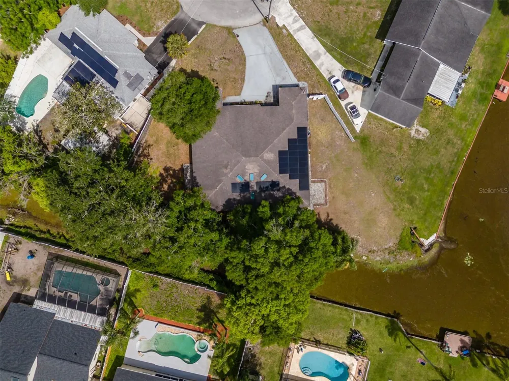 18853 TRACER DRIVE Lutz, FL 33549