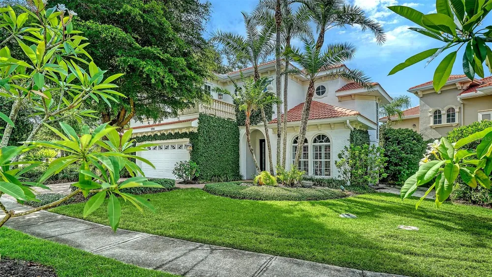 1704 FORTUNA STREET Sarasota, FL 34239