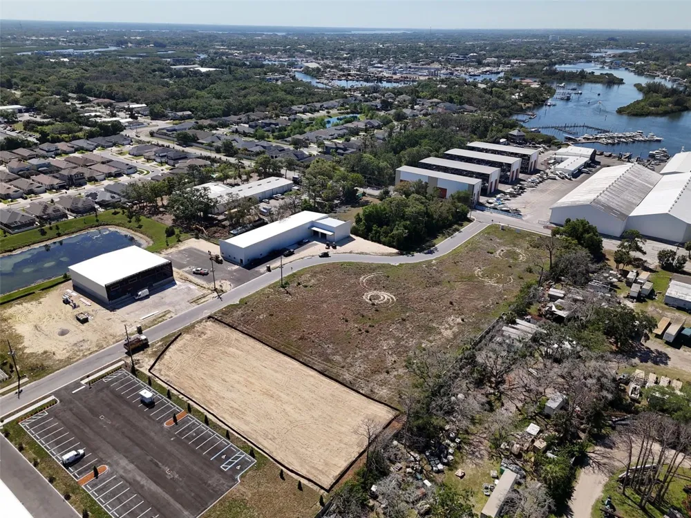 1484 NORTH BEND DRIVE Tarpon Springs, FL 34689