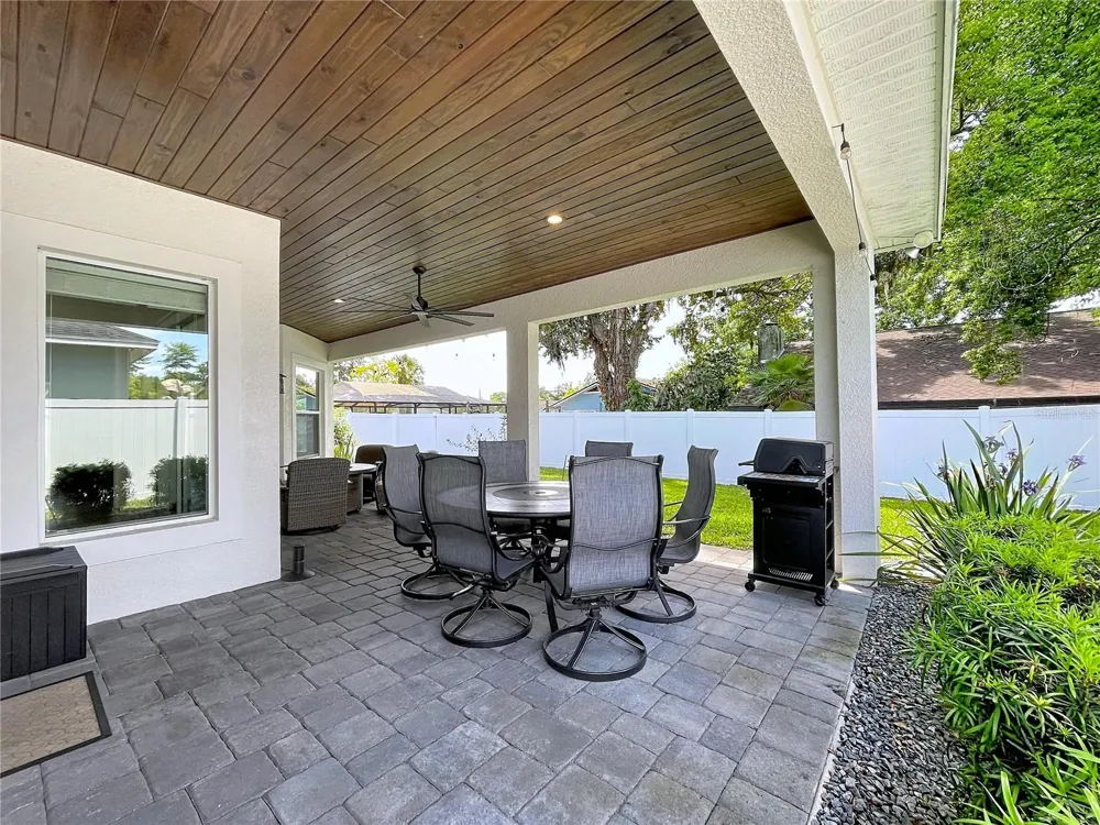 929 CLEARVIEW AVENUE Lakeland, FL 33801