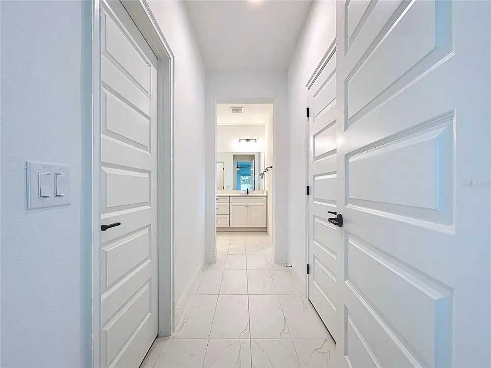 929 CLEARVIEW AVENUE Lakeland, FL 33801