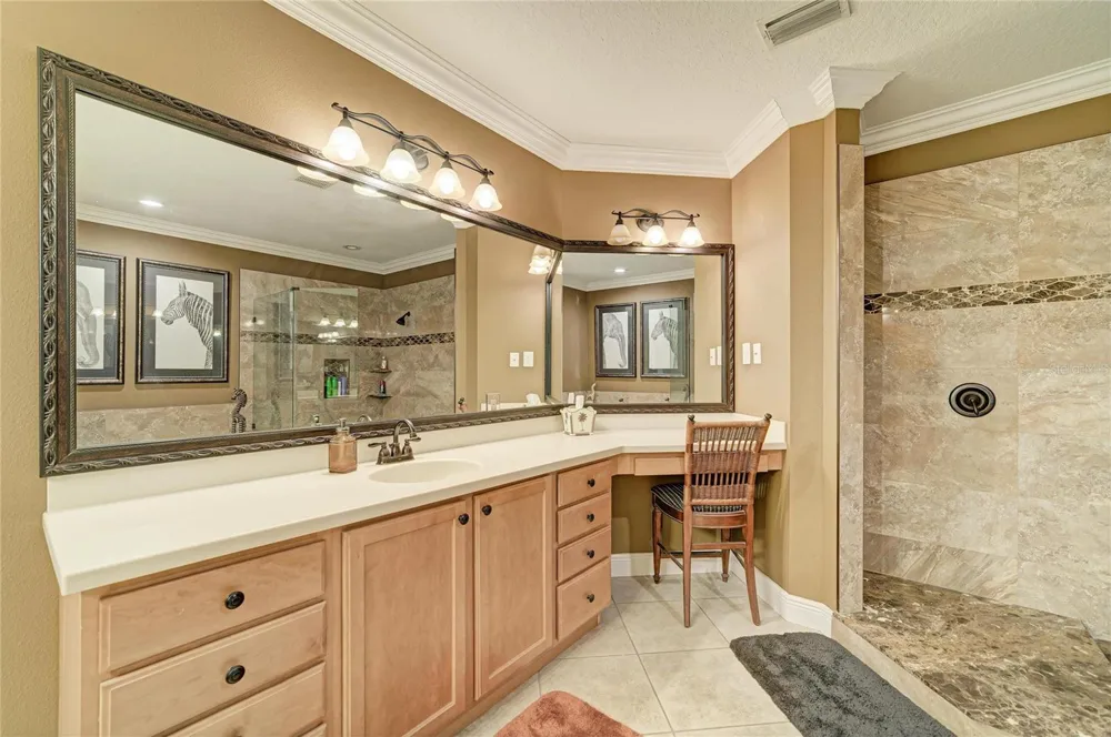 8432 MIRAMAR WAY Lakewood Ranch, FL 34202
