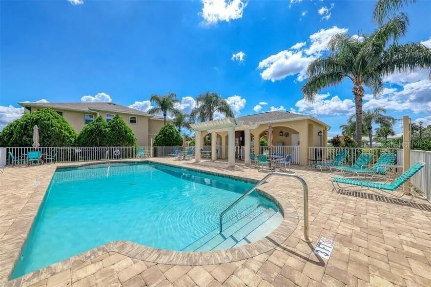 5800 SABAL TRACE DRIVE #401 North Port, FL 34287