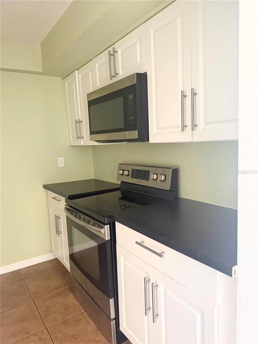 1000 LAKE OF THE WOODS BOULEVARD #101B Casselberry, FL 32730