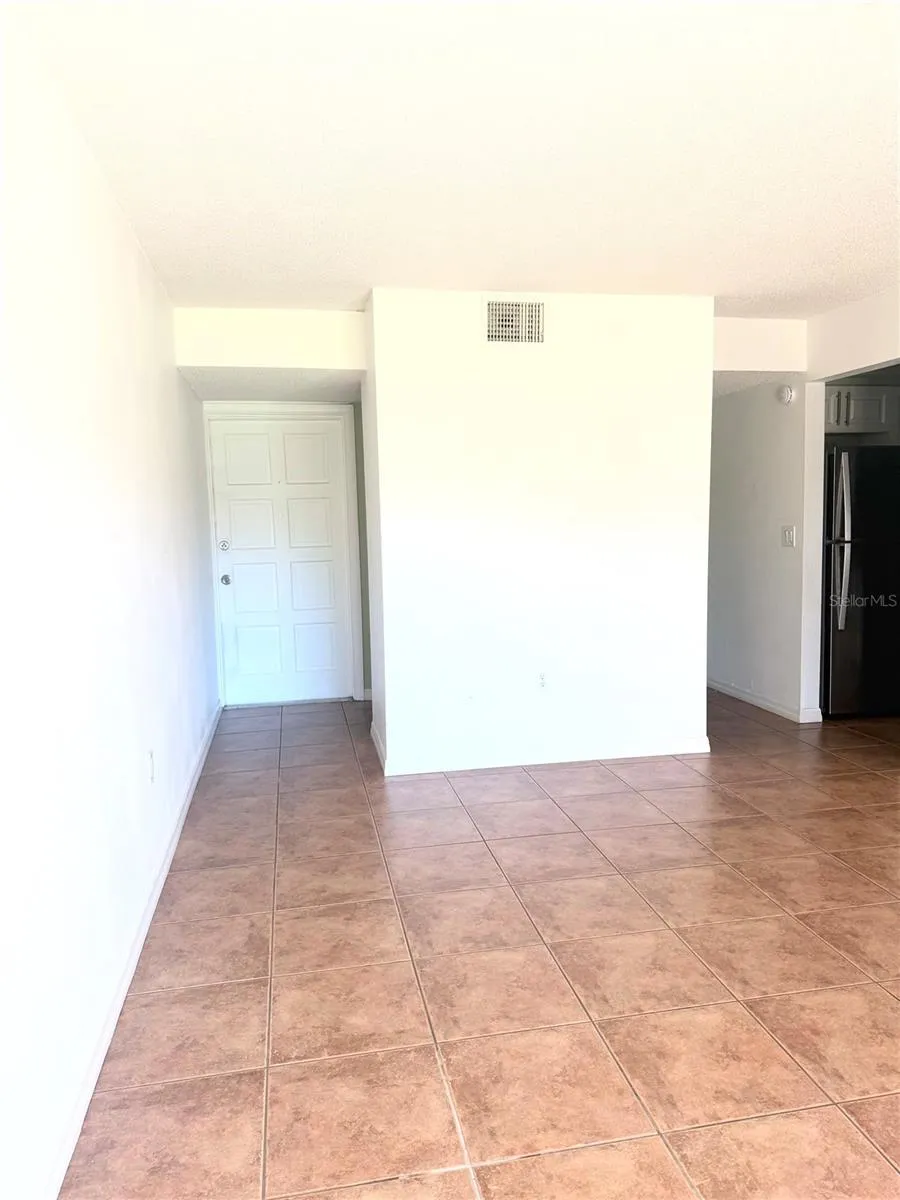 1000 LAKE OF THE WOODS BOULEVARD #101B Casselberry, FL 32730