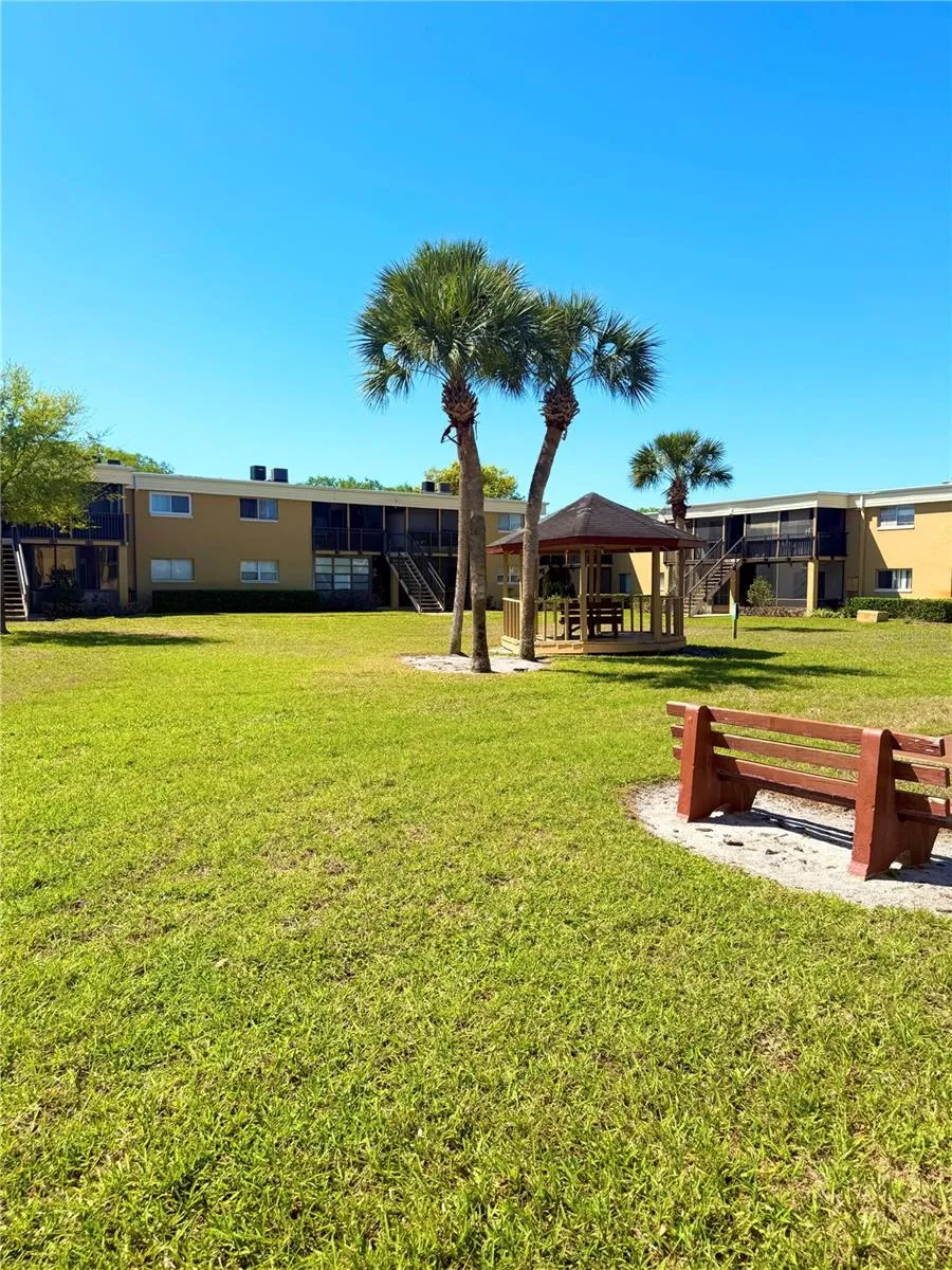 1000 LAKE OF THE WOODS BOULEVARD #101B Casselberry, FL 32730