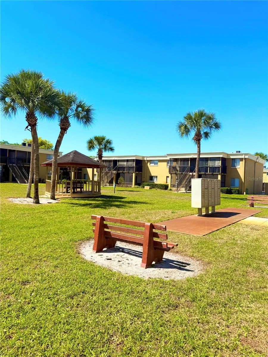 1000 LAKE OF THE WOODS BOULEVARD #101B Casselberry, FL 32730