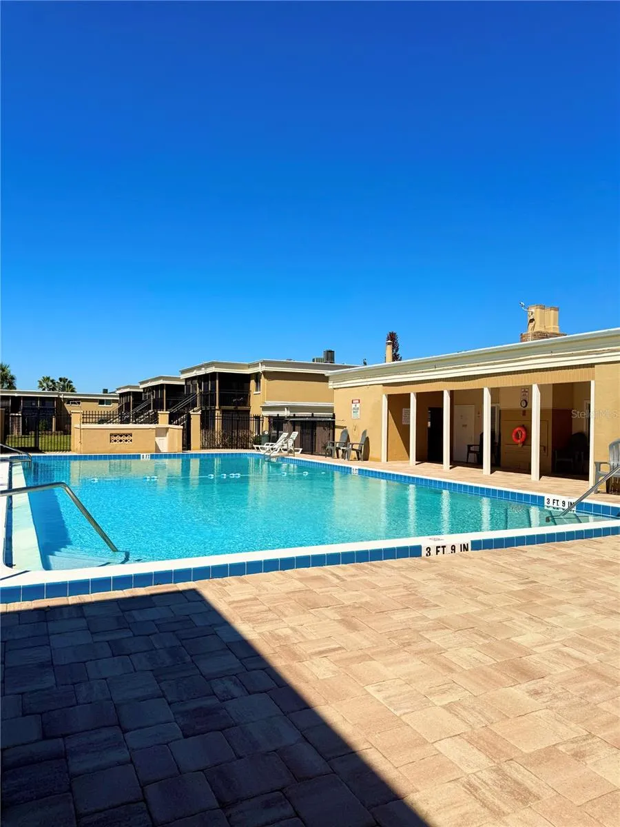 1000 LAKE OF THE WOODS BOULEVARD #101B Casselberry, FL 32730
