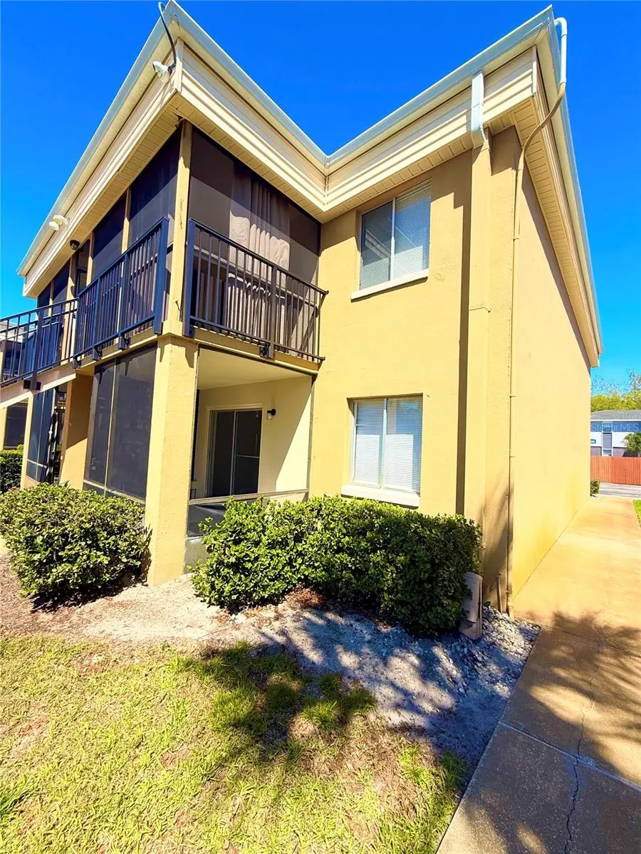 1000 LAKE OF THE WOODS BOULEVARD #101B Casselberry, FL 32730