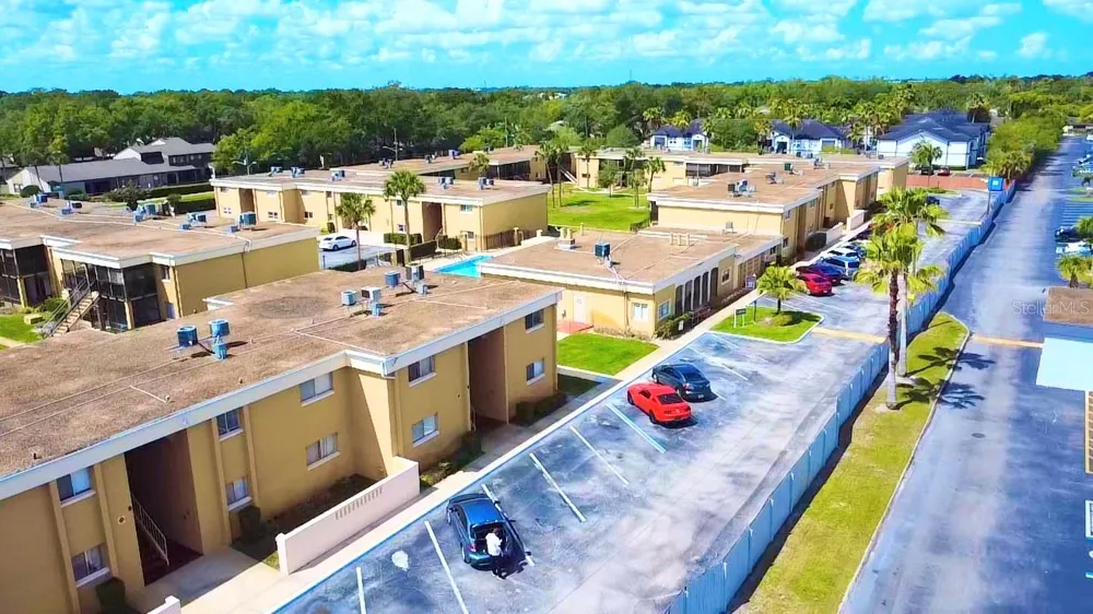 1000 LAKE OF THE WOODS BOULEVARD #101B Casselberry, FL 32730