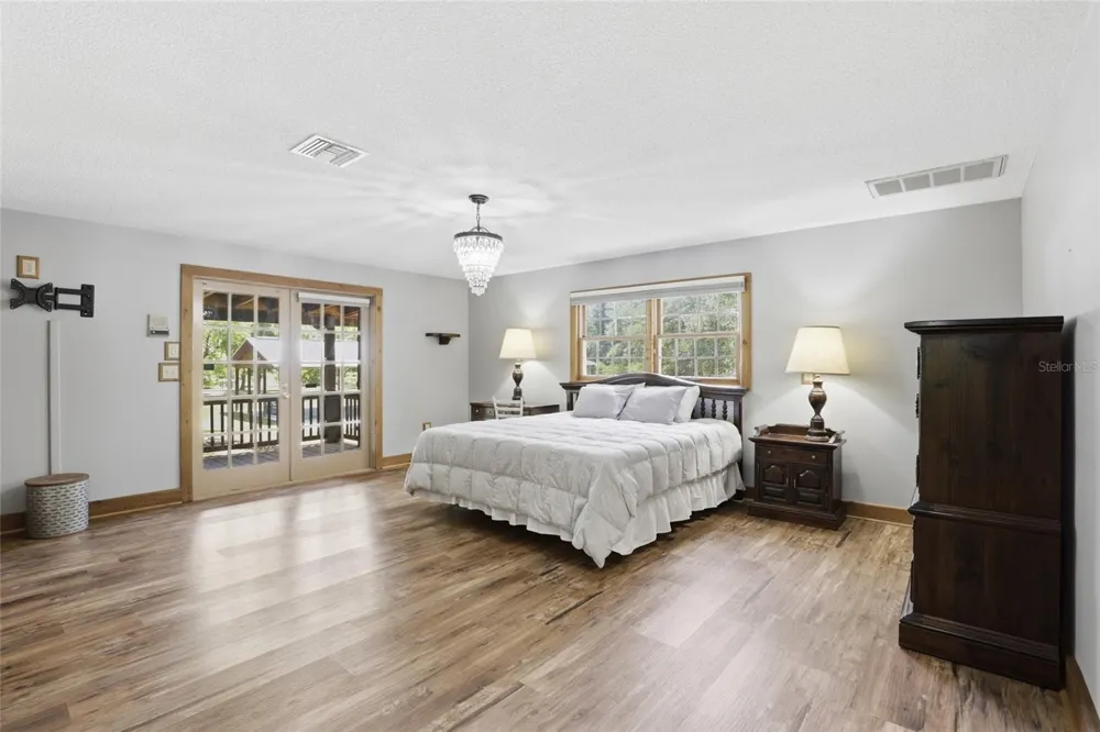 818 NE 783 STREET Old Town, FL 32680