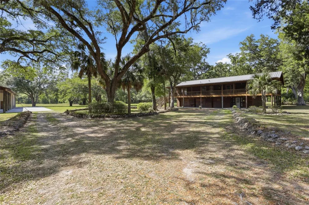 818 NE 783 STREET Old Town, FL 32680