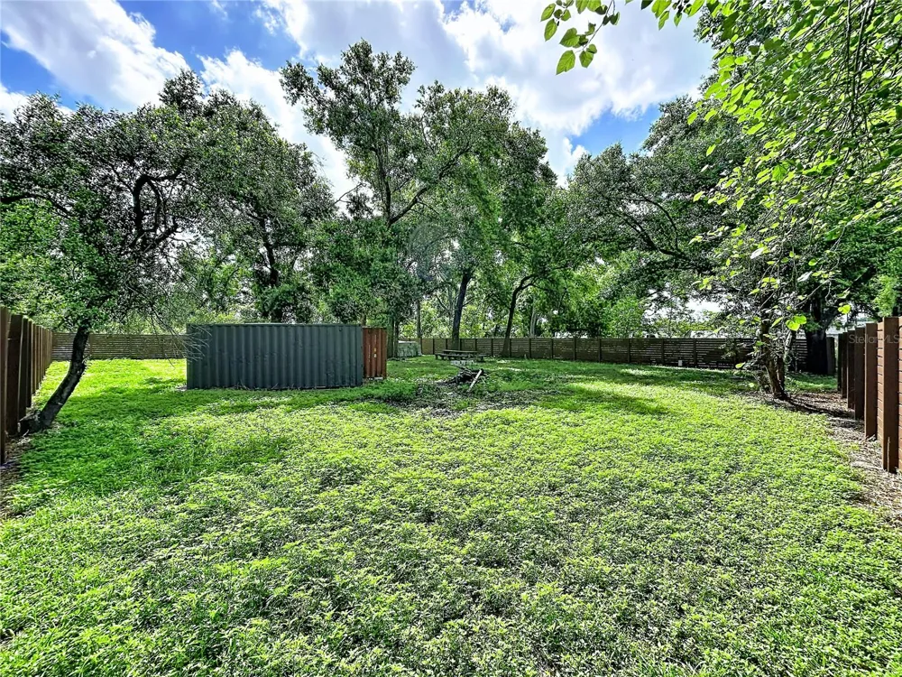 1029 ROBSON AVENUE Seffner, FL 33584