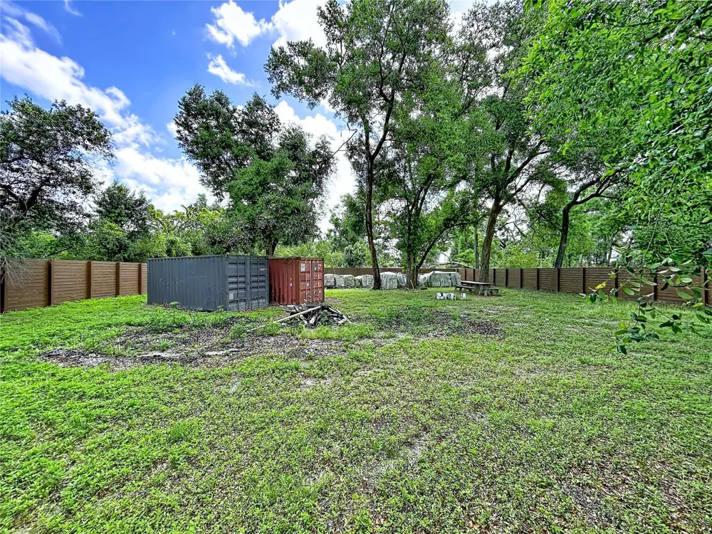 1029 ROBSON AVENUE Seffner, FL 33584
