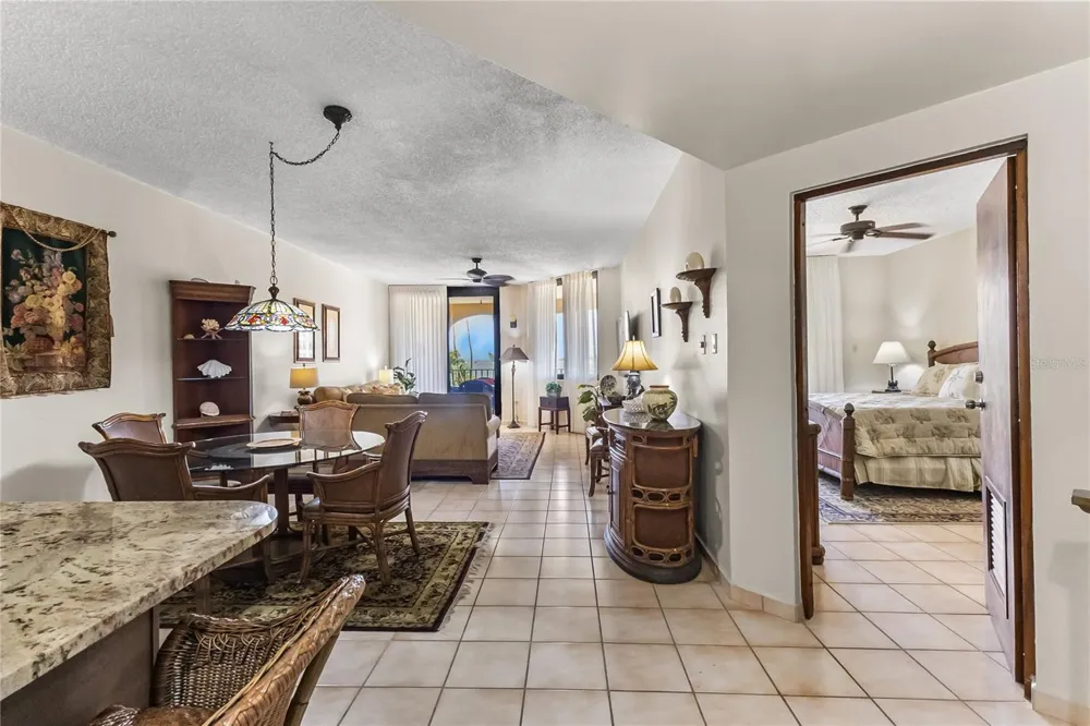 190 CANDELERO DR #228 Humacao, PR 00791