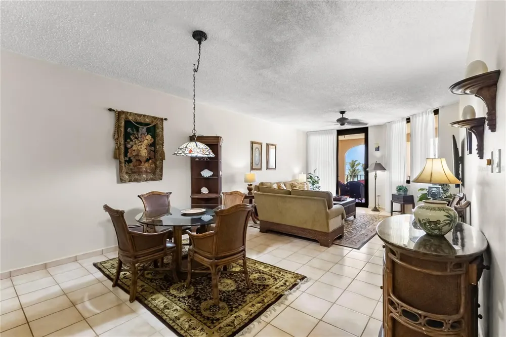 190 CANDELERO DR #228 Humacao, PR 00791