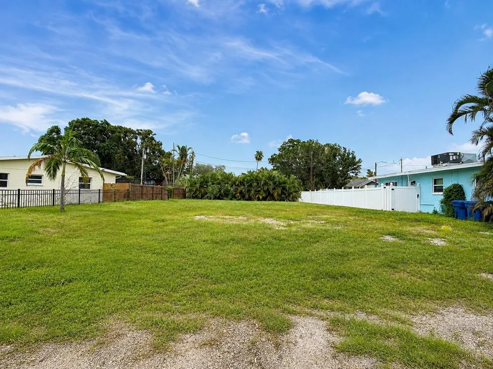 4111 ARKANSAS AVENUE NE St Petersburg, FL 33703