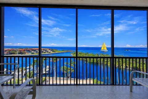 3321 SUNSET KEY CIRCLE #502
