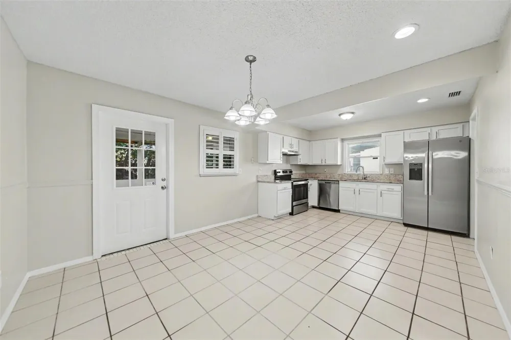 722 GALSWORTHY AVENUE Orlando, FL 32809
