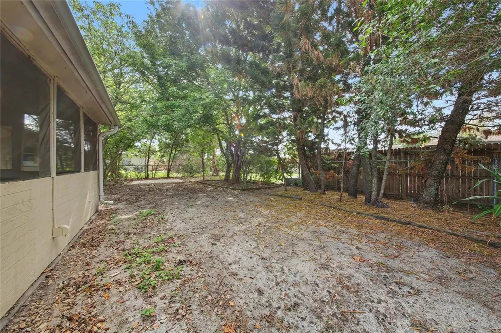 722 GALSWORTHY AVENUE Orlando, FL 32809