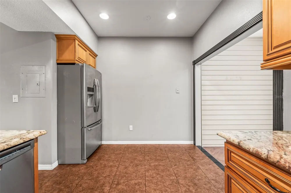 312 WINCHESTER WAY Palm Harbor, FL 34684