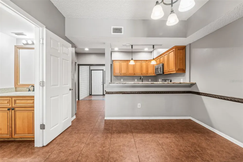 312 WINCHESTER WAY Palm Harbor, FL 34684