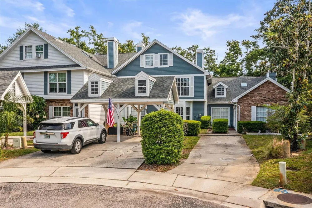 312 WINCHESTER WAY Palm Harbor, FL 34684