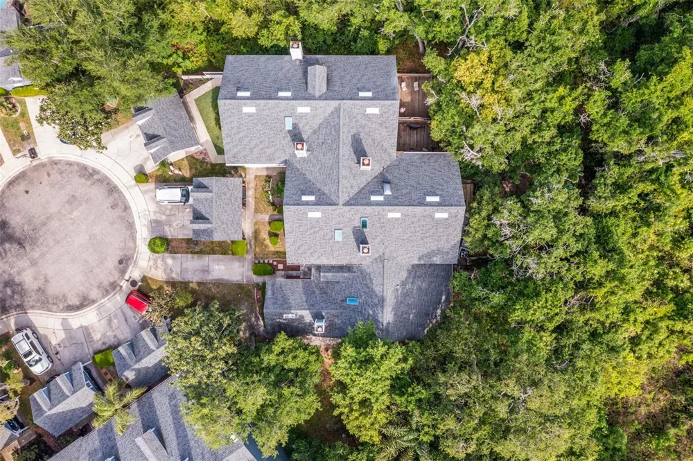 312 WINCHESTER WAY Palm Harbor, FL 34684