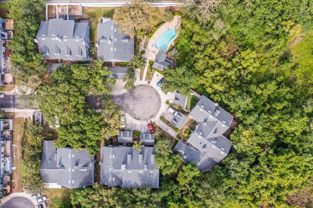 312 WINCHESTER WAY Palm Harbor, FL 34684