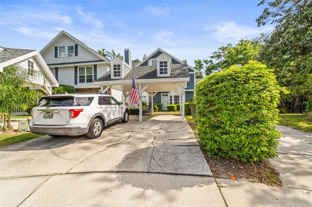 312 WINCHESTER WAY Palm Harbor, FL 34684