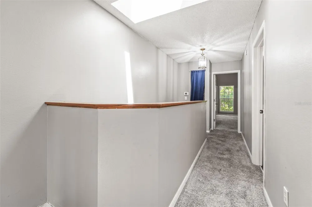 312 WINCHESTER WAY Palm Harbor, FL 34684
