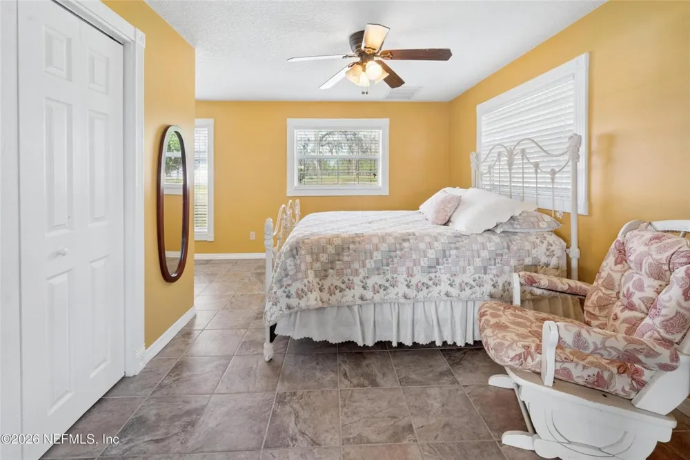 7932 SW COUNTY ROAD 18 Hampton, FL 32044