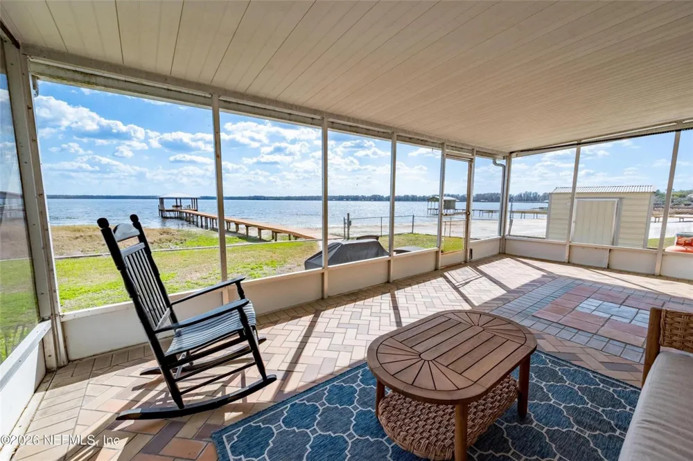 7932 SW COUNTY ROAD 18 Hampton, FL 32044