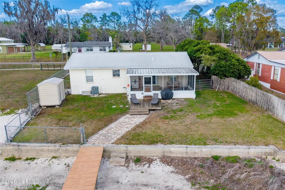 7932 SW COUNTY ROAD 18 Hampton, FL 32044