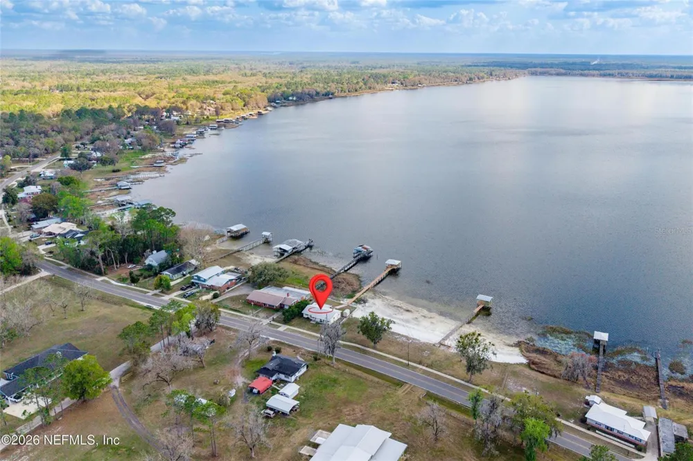7932 SW COUNTY ROAD 18 Hampton, FL 32044
