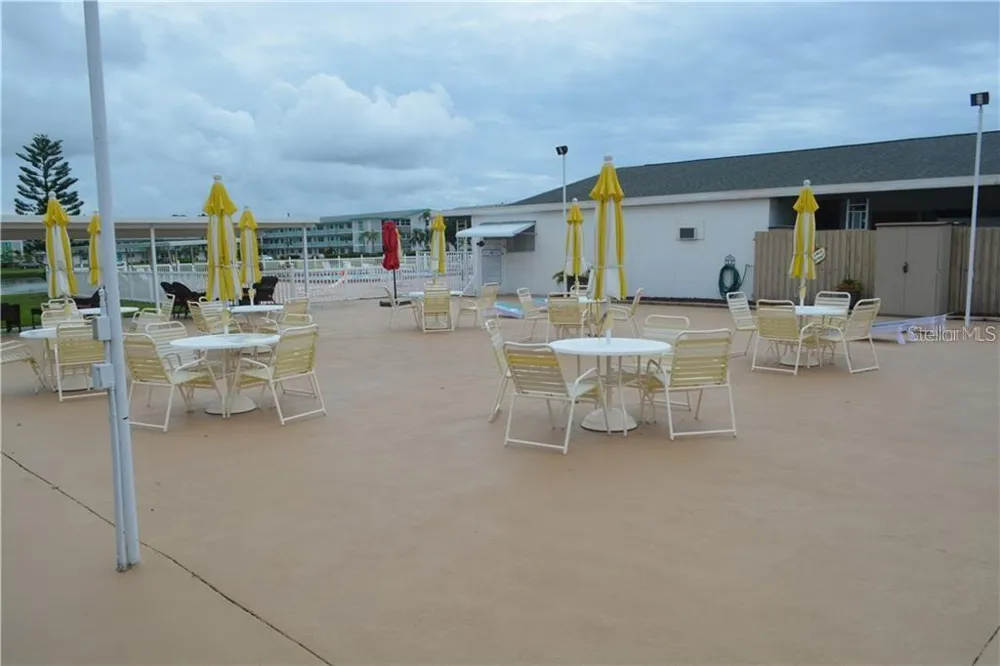 5900 21ST STREET #15 St Petersburg, FL 33714