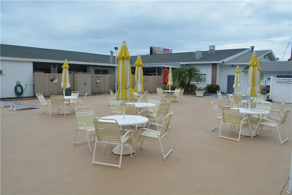 5900 21ST STREET #15 St Petersburg, FL 33714