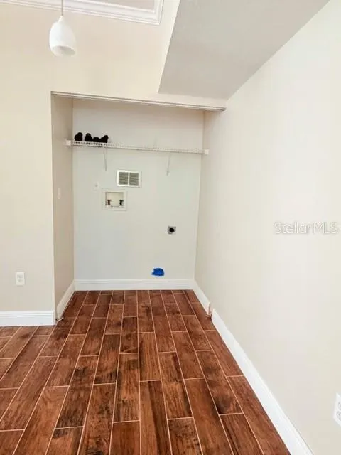 9108 LAKE CHASE ISLAND WAY #9108 Tampa, FL 33626