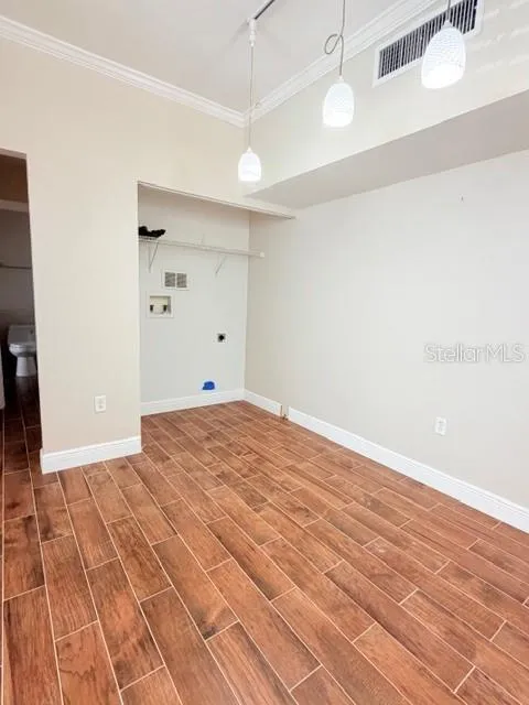 9108 LAKE CHASE ISLAND WAY #9108 Tampa, FL 33626
