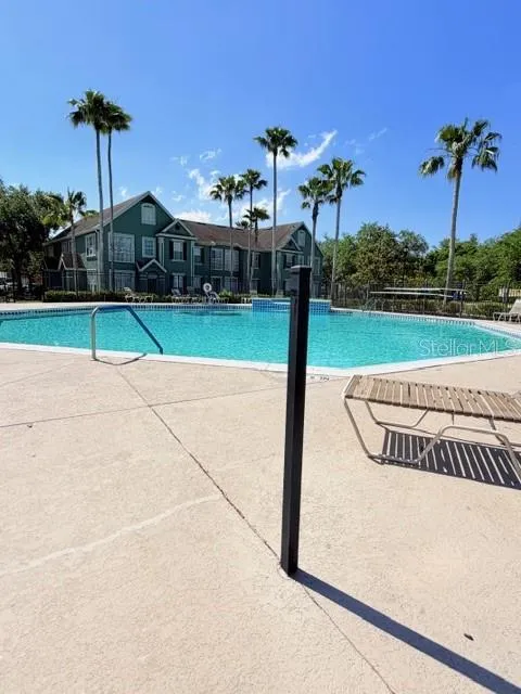 9108 LAKE CHASE ISLAND WAY #9108 Tampa, FL 33626
