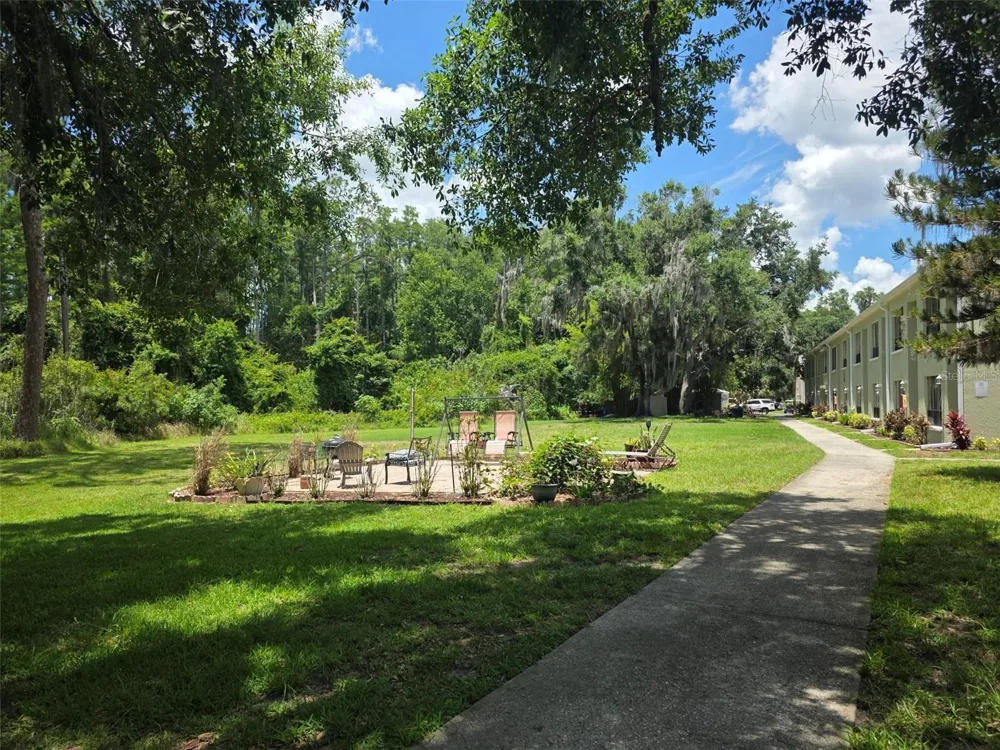 1775 CUPECOY CIRCLE #O6 Lutz, FL 33558
