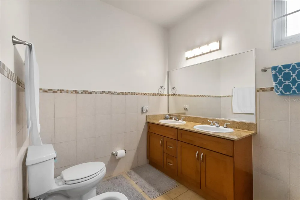 180 PALMAS DRIVE #9C Humacao, PR 00791