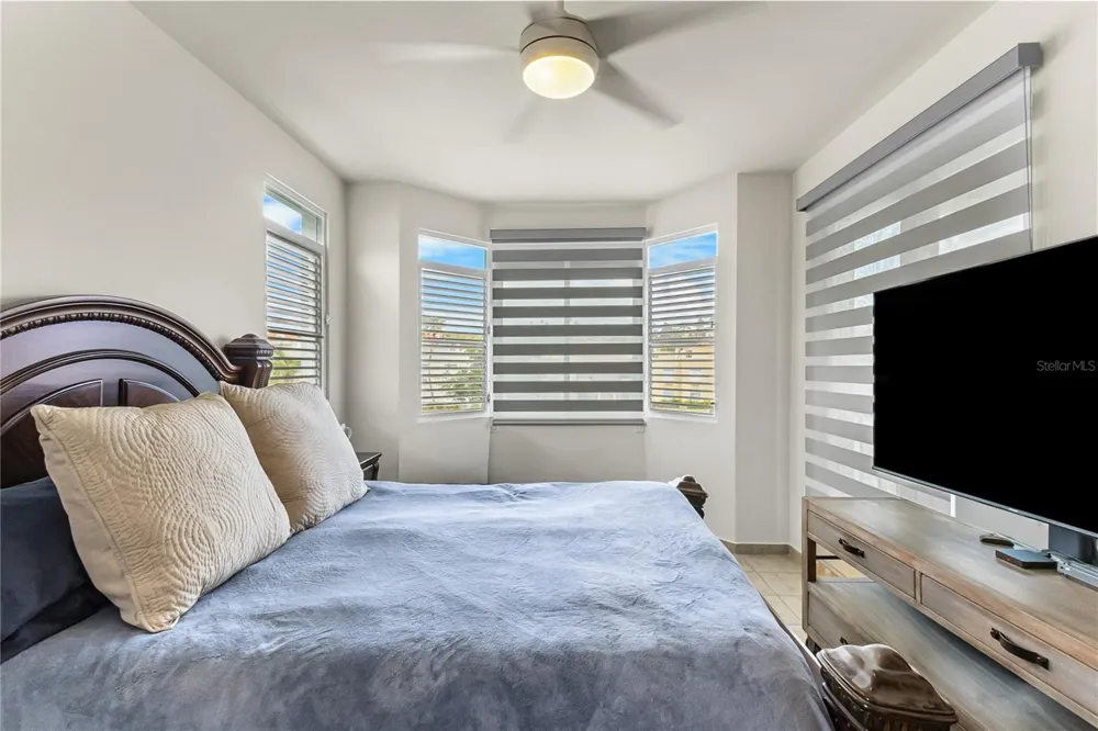 180 PALMAS DRIVE #9C Humacao, PR 00791