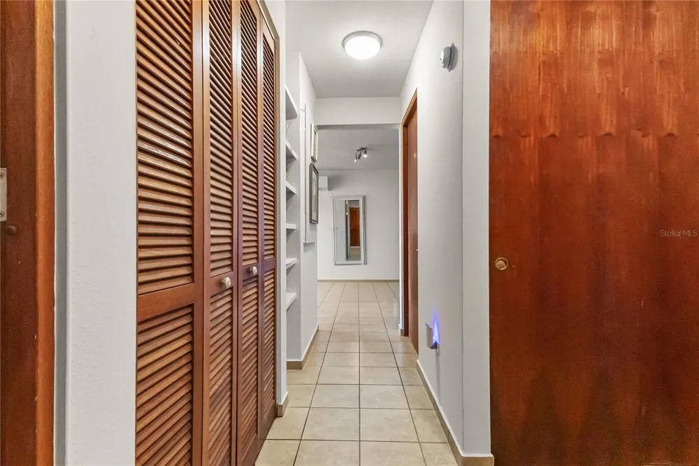 180 PALMAS DRIVE #9C Humacao, PR 00791