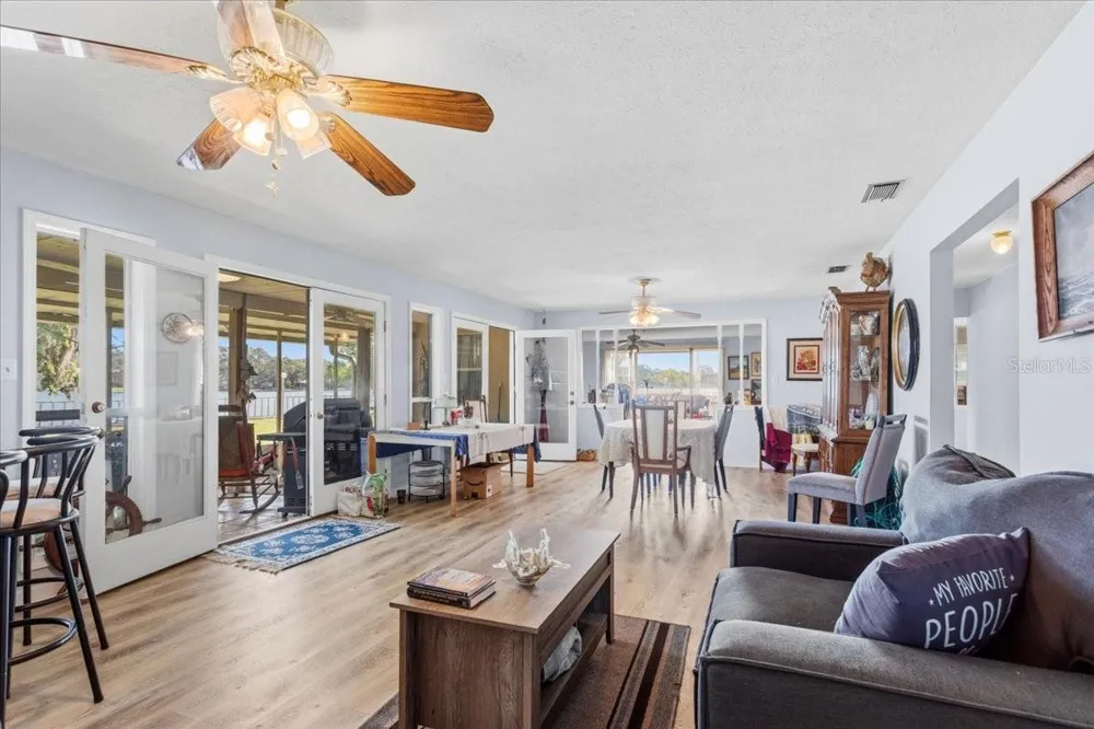 229 LAKE IDA POINT DRIVE Interlachen, FL 32148