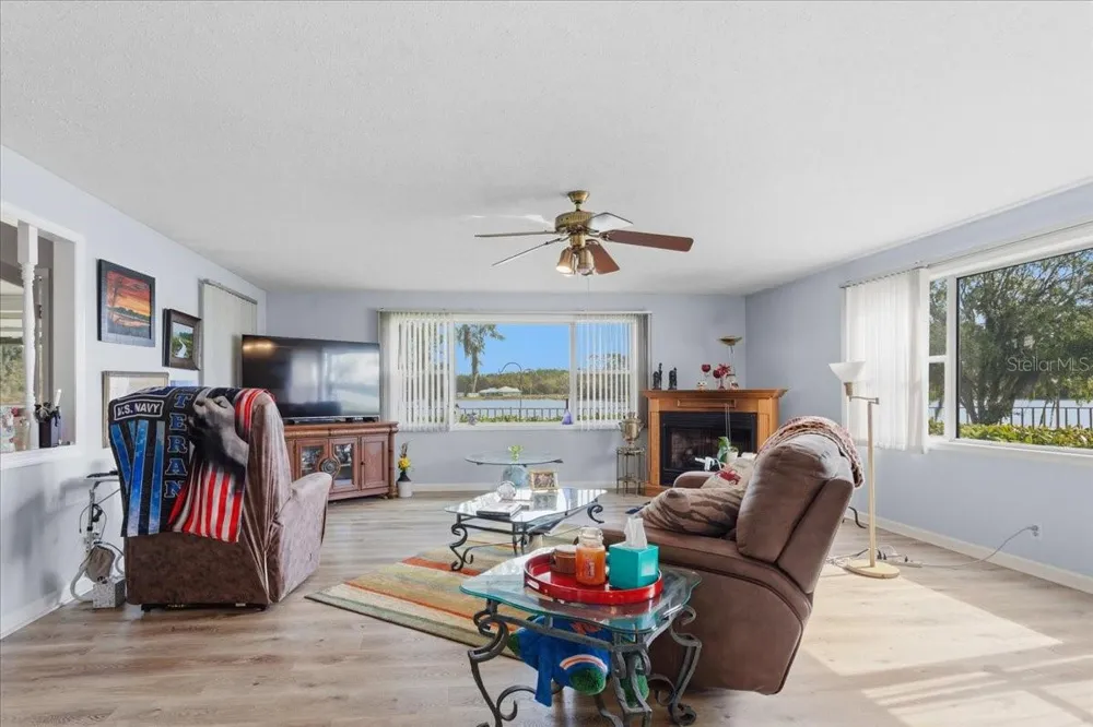 229 LAKE IDA POINT DRIVE Interlachen, FL 32148